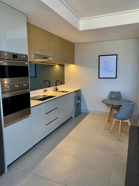 169 Greenpoint Cape Town Apartment Exterior photo